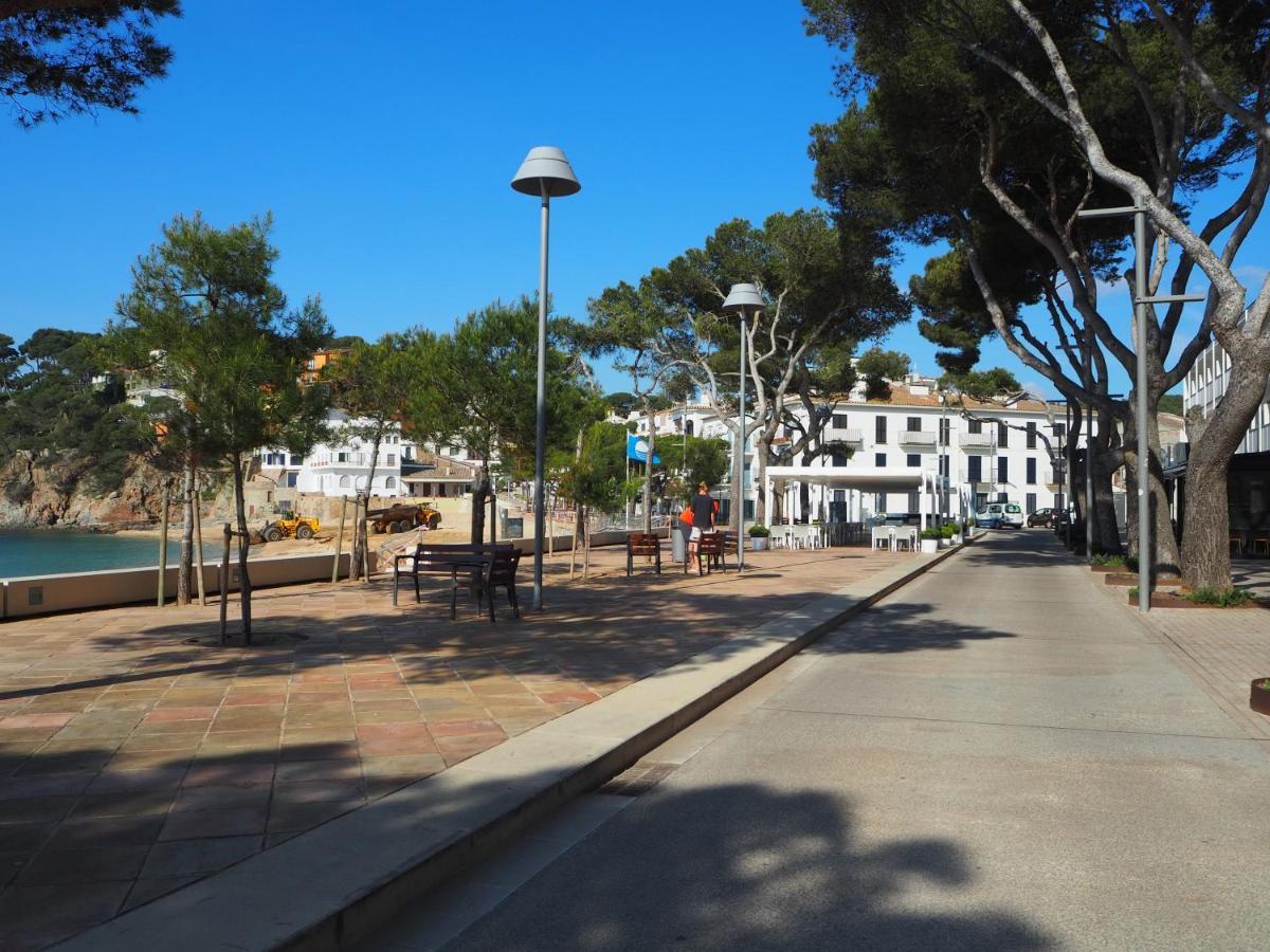 Апартаменти Apartament Modern A Llafranc, Davant La Platja Екстер'єр фото