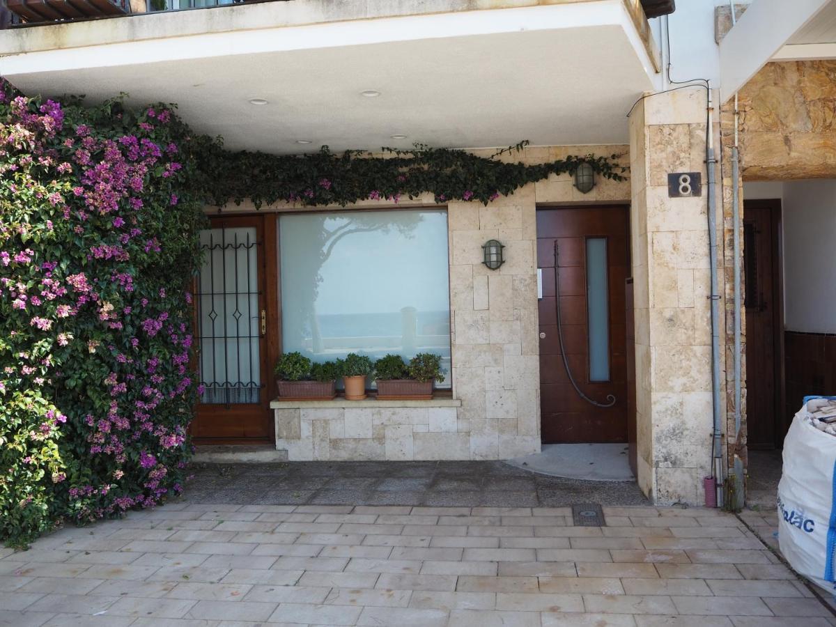 Апартаменти Apartament Modern A Llafranc, Davant La Platja Екстер'єр фото